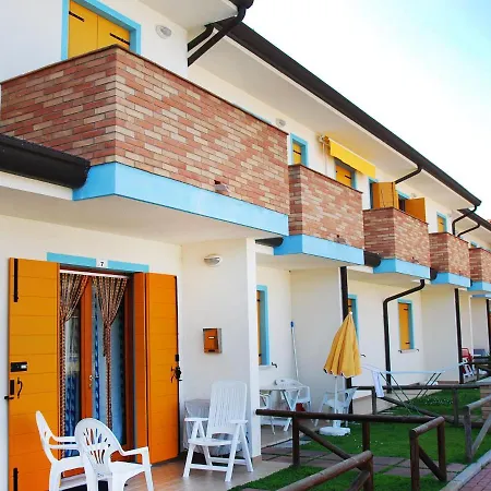 Solmare-7 By Interhome Rosapineta