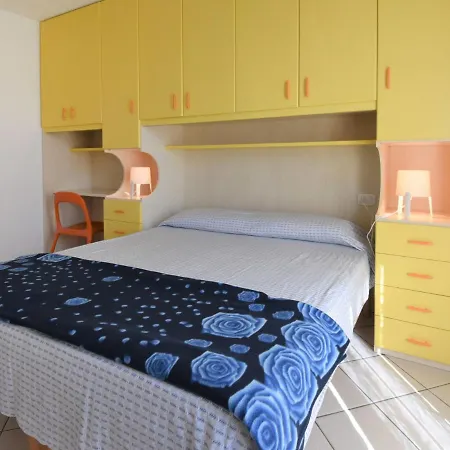 Solmare-7 By Interhome Rosapineta